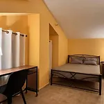 Vakantiehuis Arisha-nikiti *
